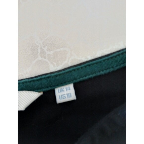 Boden Black 3/4 Sleeve Casual Top V Neck Size US 10 Minimalist Capsule Basic - Picture 15 of 16